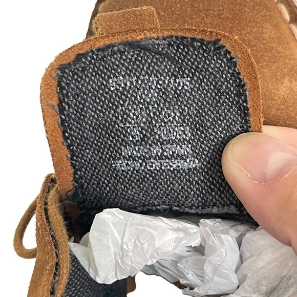 Euc Zara Baby Suede booties, tan colour, size 25 - Picture 8 of 10